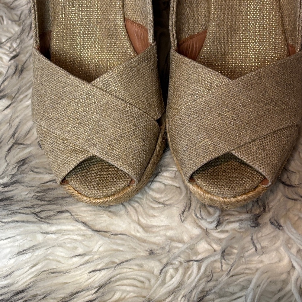 Tory Burch Espadrille Peep-Toe Wedges in Taupe — size 7 - Picture 4 of 9